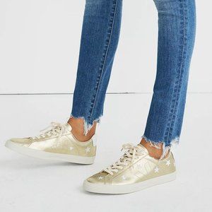 Madewell x Veja™ Esplar Low Sneakers in Star-Embroidered Gold Leather